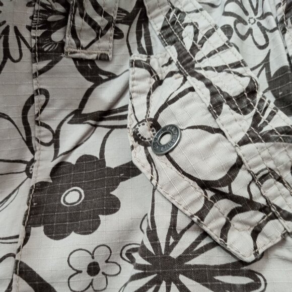 GLORIA VANDERBILT FLORAL CAPRIS 100% COTTON 5 POCKET DESIGN SIZE 14 - Picture 5 of 11